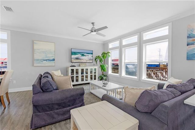 105 Quebec Court, Dauphin Island, AL 36528