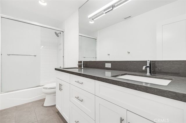 222 Old Newport Boulevard, Newport Beach, CA 92663