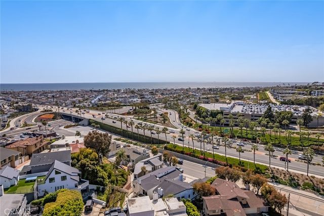 222 Old Newport Boulevard, Newport Beach, CA 92663