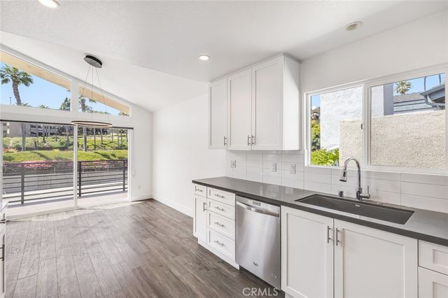 222 Old Newport Boulevard, Newport Beach, CA 92663