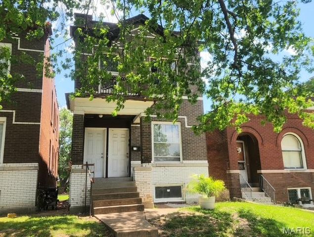 5216 Louisiana Avenue, St Louis, MO 63111