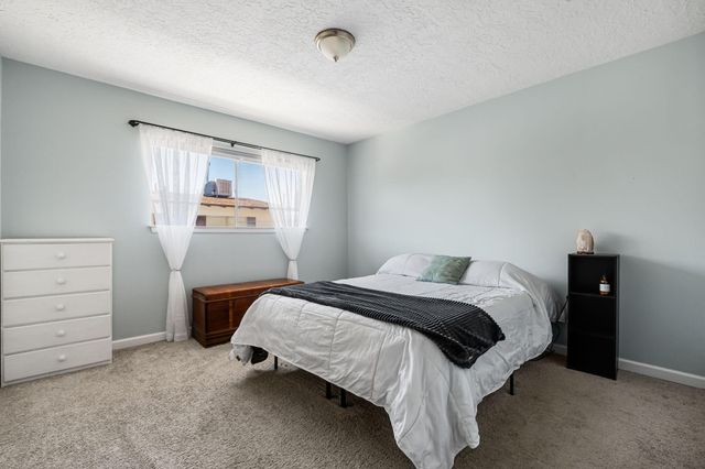 1121 Chelwood Park Boulevard NE APT 6, Albuquerque, NM 87112