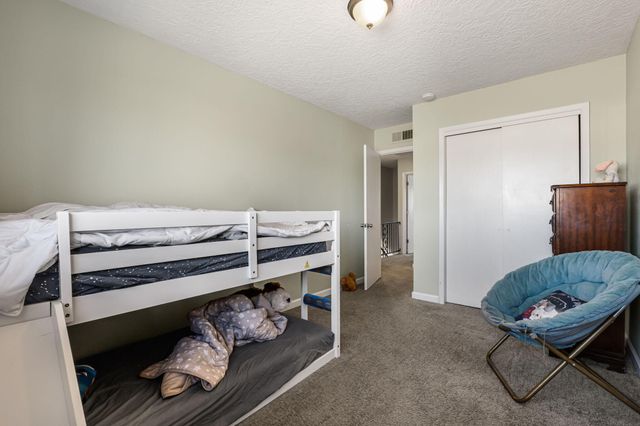 1121 Chelwood Park Boulevard NE APT 6, Albuquerque, NM 87112