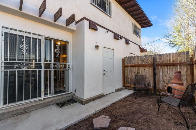 1121 Chelwood Park Boulevard NE APT 6, Albuquerque, NM 87112