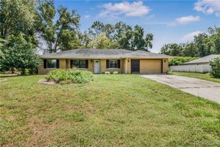 2158 W Snowy Egret Place, Citrus Springs, FL 34434