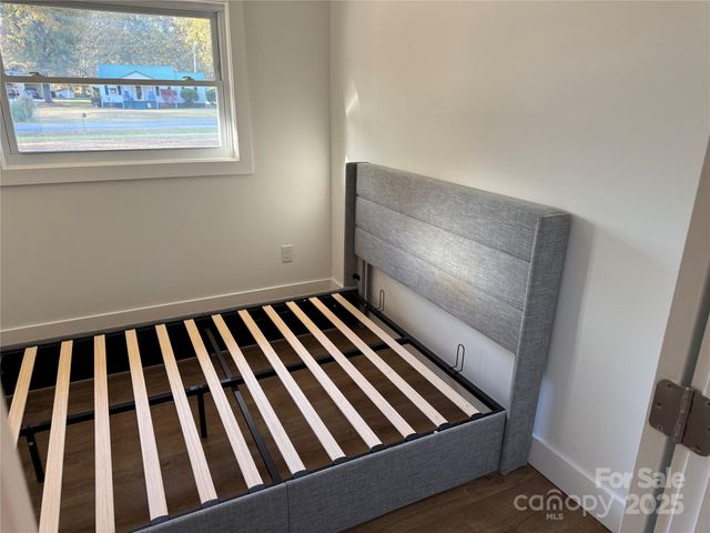 1208 Mariposa Road, Stanley, NC 28164