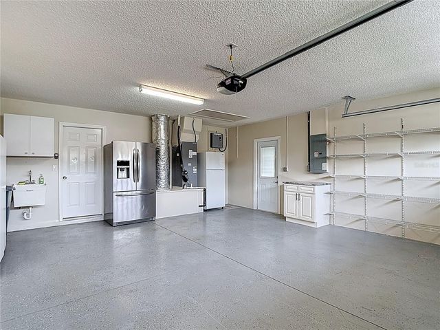 14127 WHITECAP AVENUE, Hudson, FL 34667