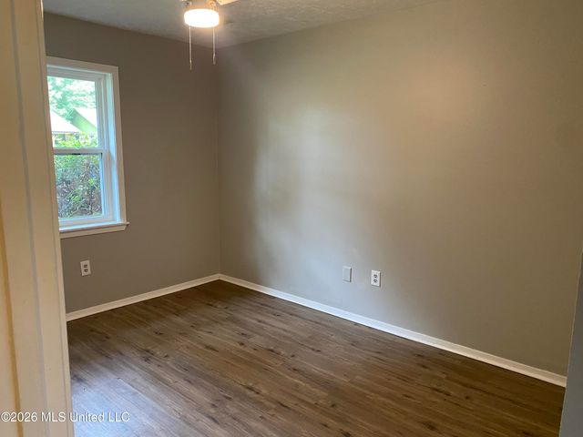 381 James Garfield Circle, Jackson, MS 39213