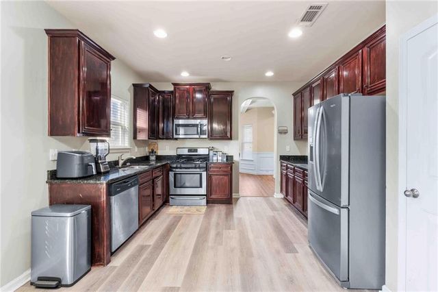 70 Torero Trail, Newnan, GA 30263