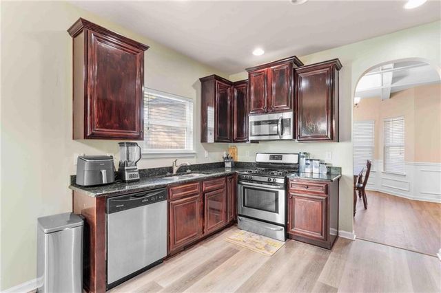 70 Torero Trail, Newnan, GA 30263