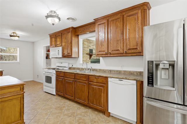 7409 Deaver, North Richland Hills, TX 76180