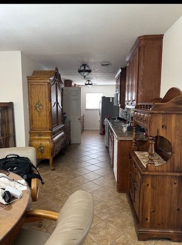 7409 Deaver, North Richland Hills, TX 76180