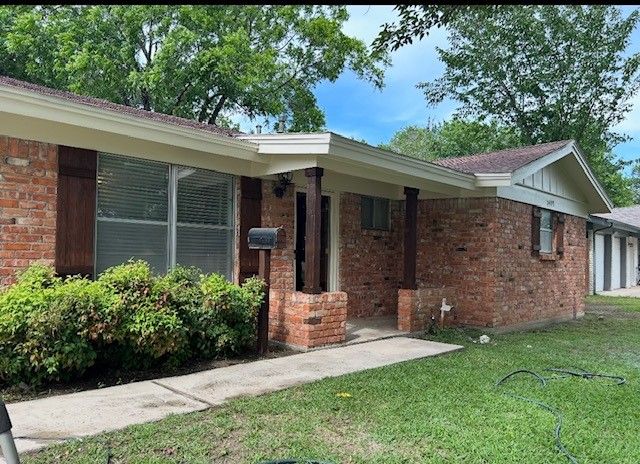 7409 Deaver, North Richland Hills, TX 76180