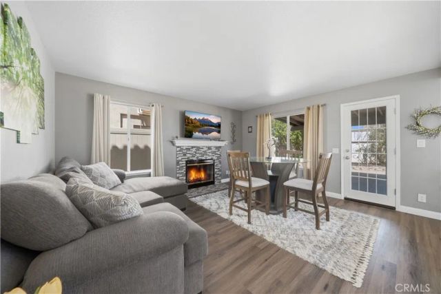40000 Ravenwood, Murrieta, CA 92562