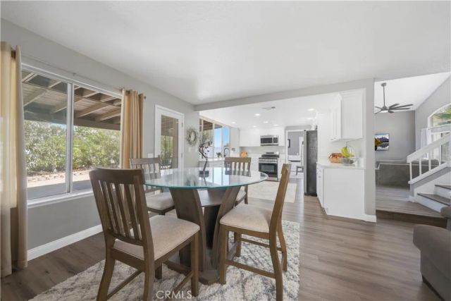 40000 Ravenwood, Murrieta, CA 92562