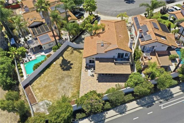 40000 Ravenwood, Murrieta, CA 92562