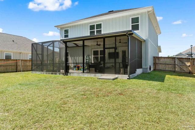 6060 Rutherford Loop, Pensacola, FL 32526