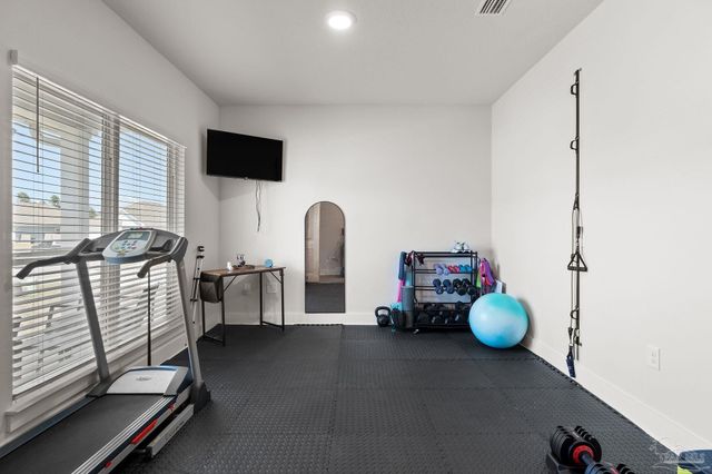 6060 Rutherford Loop, Pensacola, FL 32526