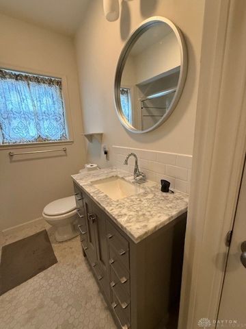 3229 Kenmore Avenue, Dayton, OH 45420