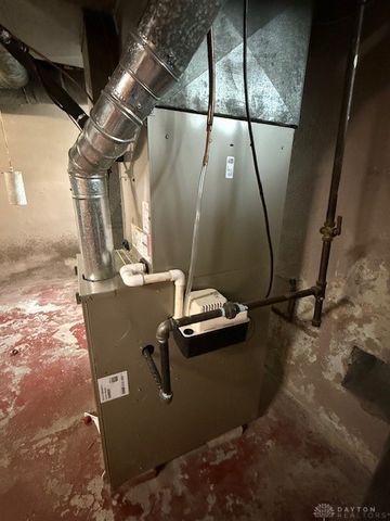 3229 Kenmore Avenue, Dayton, OH 45420