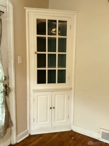 3229 Kenmore Avenue, Dayton, OH 45420