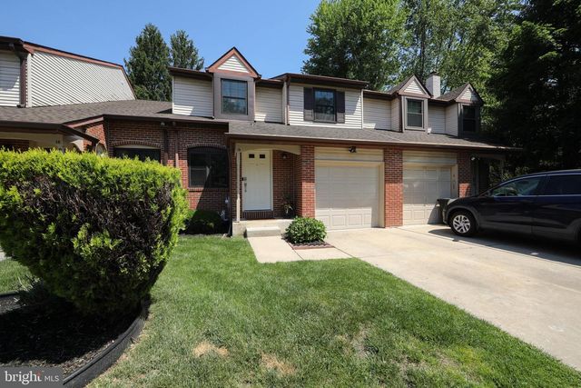 15 GREENSWARD LN, Cherry Hill, NJ 08002