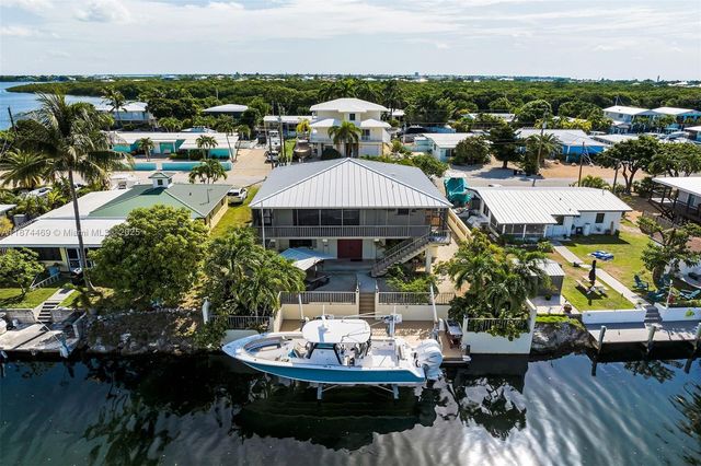 2663 E Yellowtail Ave, Marathon, FL 33050