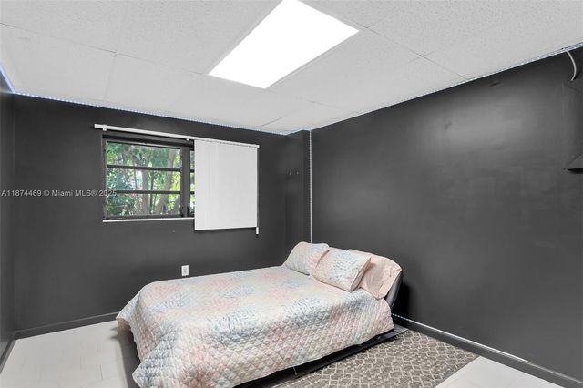 2663 E Yellowtail Ave, Marathon, FL 33050