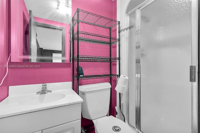 2663 E Yellowtail Ave, Marathon, FL 33050