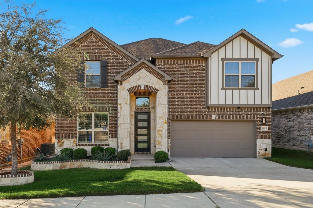 2114 Stanhill Drive, Corinth, TX 76210