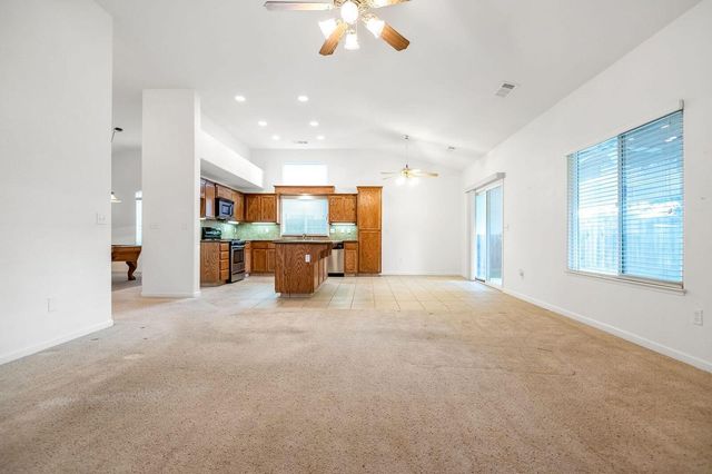 2303 S Conyer Court, Visalia, CA 93277