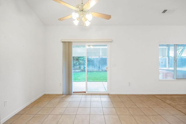 2303 S Conyer Court, Visalia, CA 93277