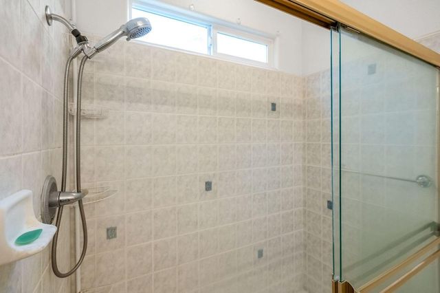 2303 S Conyer Court, Visalia, CA 93277