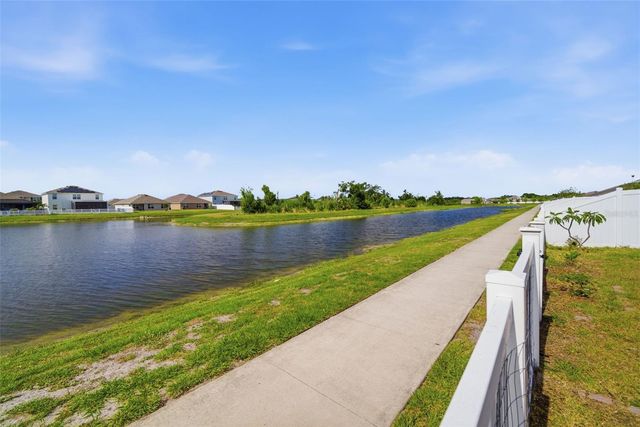 1103 COASTAL HAMMOCK AVENUE, Ruskin, FL 33570