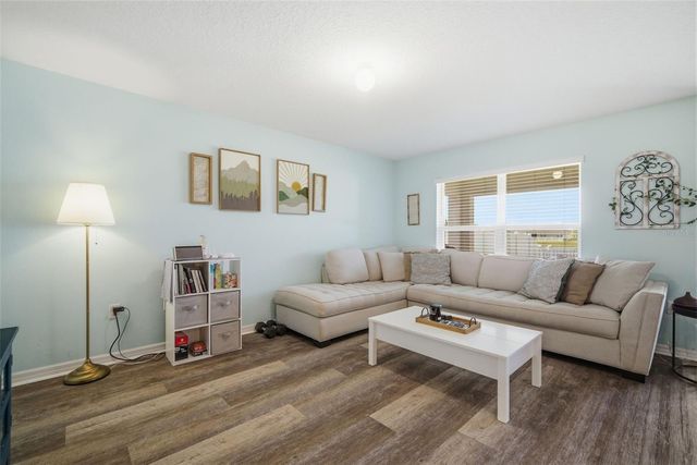 1103 COASTAL HAMMOCK AVENUE, Ruskin, FL 33570