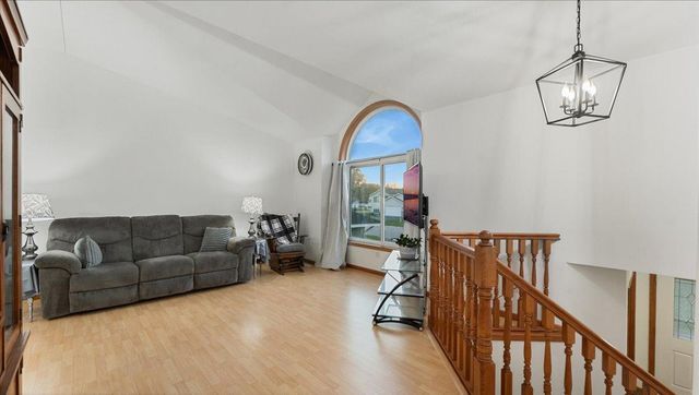 412 Sunwood Park Drive, Waite Park, MN 56387