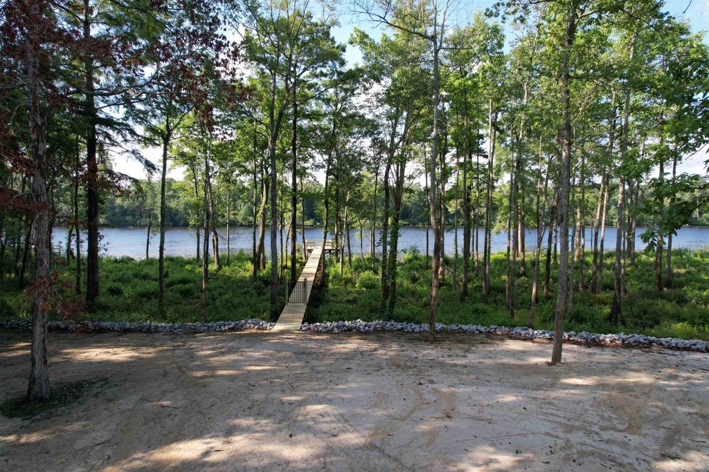 598 Comanche Dr., Georgetown, SC 29440 — exterior