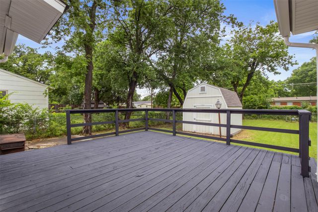 2807 Andrea Lane, Dallas, TX 75228