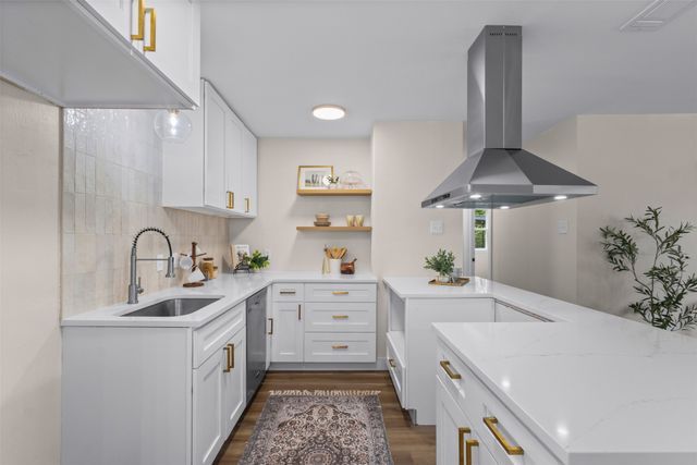 2807 Andrea Lane, Dallas, TX 75228