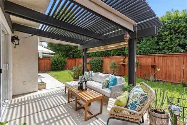 28782 Vista Saddleback, Lake Forest, CA 92679