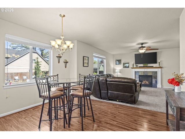 14331 THURMAN St, Oregon City, OR 97045