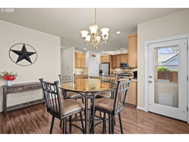 14331 THURMAN St, Oregon City, OR 97045