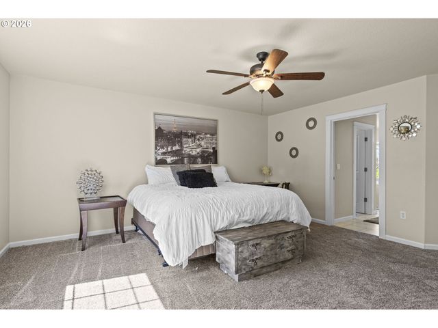 14331 THURMAN St, Oregon City, OR 97045