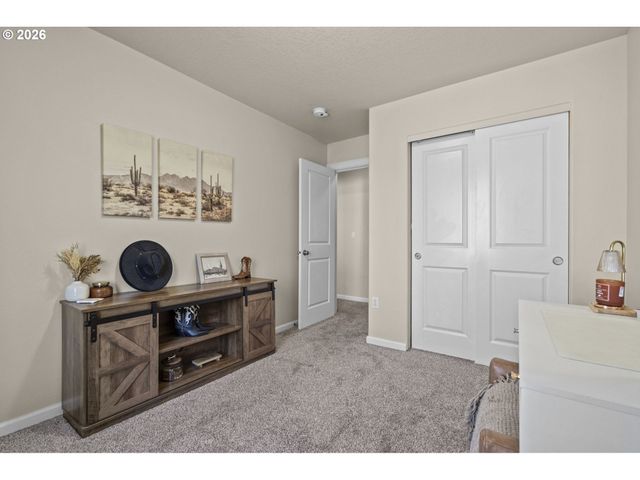 14331 THURMAN St, Oregon City, OR 97045