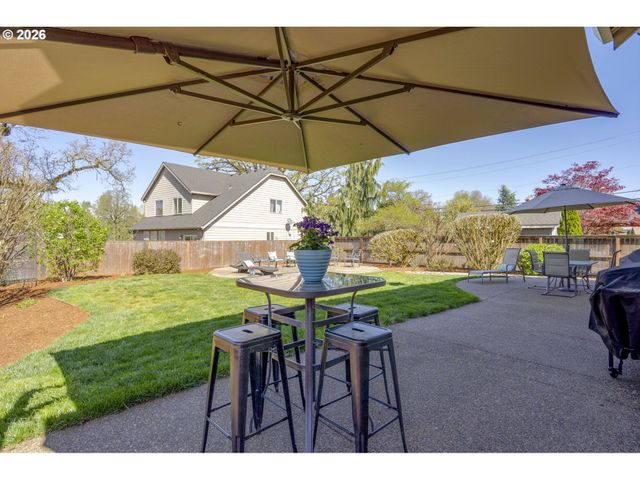 14331 THURMAN St, Oregon City, OR 97045