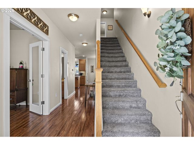 14331 THURMAN St, Oregon City, OR 97045