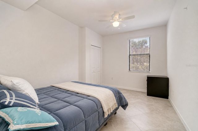 5687 N HONORE AVENUE 411, Sarasota, FL 34243