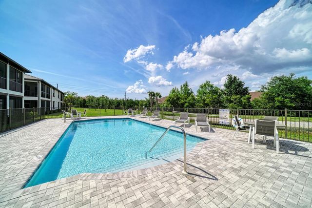 5687 N HONORE AVENUE 411, Sarasota, FL 34243