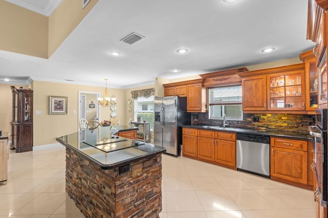 8663 NW 50TH Drive, Coral Springs, FL 33067