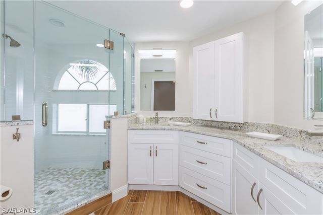 2671 Citrus Lake DR E-201, Naples, FL 34109